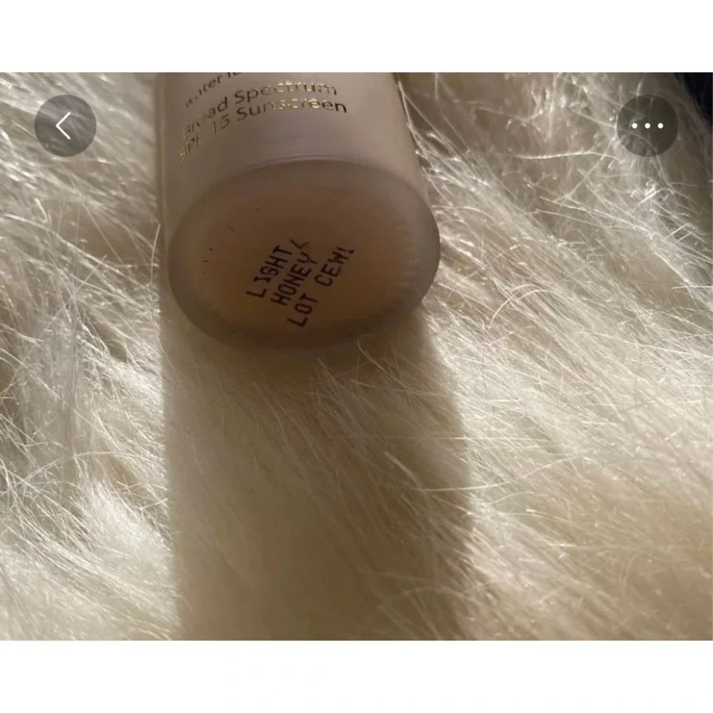Tarte foundation light honey